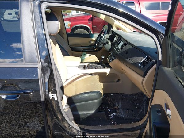 2017 KIA SEDONA LX — I5