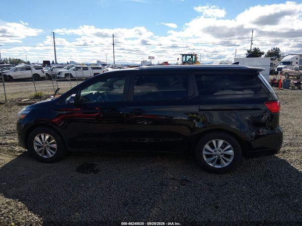 2017 KIA SEDONA LX — I117