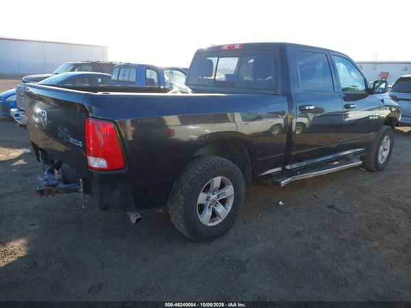 2017 RAM 1500 SLT  4X4 6'4 BOX — I4