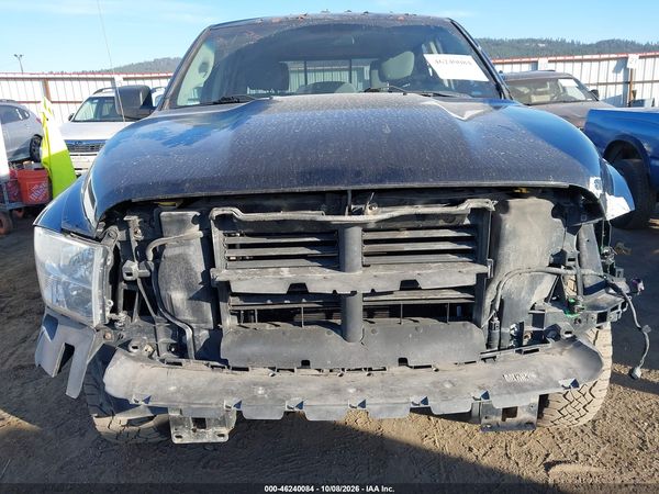 2017 RAM 1500 SLT  4X4 6'4 BOX — I156