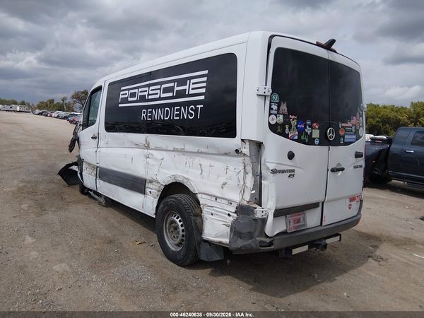 2013 MERCEDES-BENZ SPRINTER 2500 NORMAL ROOF — I3