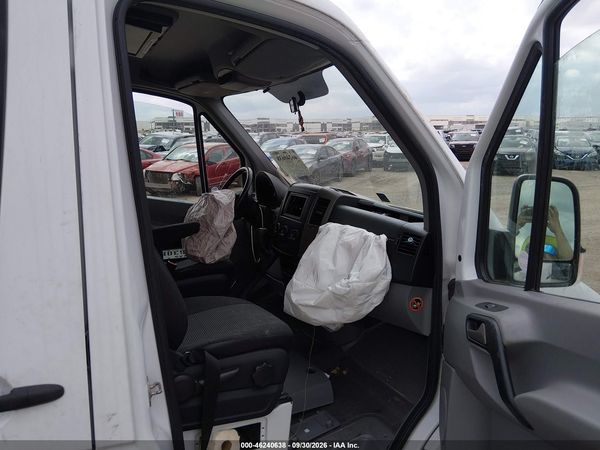 2013 MERCEDES-BENZ SPRINTER 2500 NORMAL ROOF — I5
