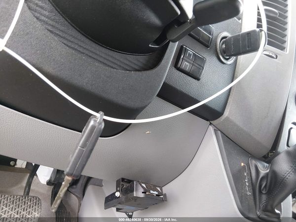 2013 MERCEDES-BENZ SPRINTER 2500 NORMAL ROOF — I11