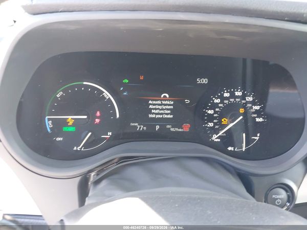 2026 TOYOTA SIENNA XLE — I7