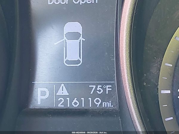 2016 HYUNDAI SANTA FE SE — I118