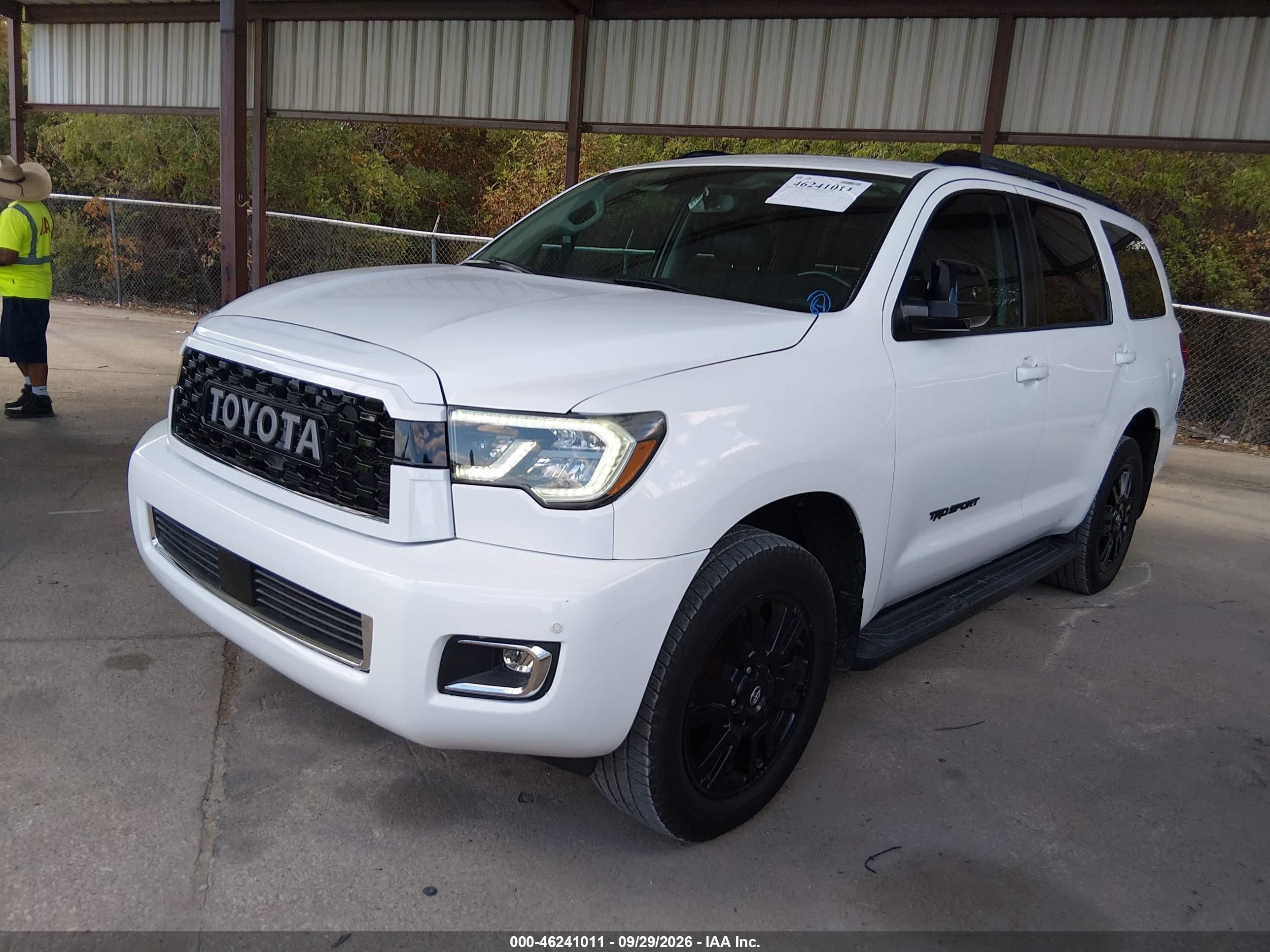 2019 TOYOTA SEQUOIA TRD SPORT — I2