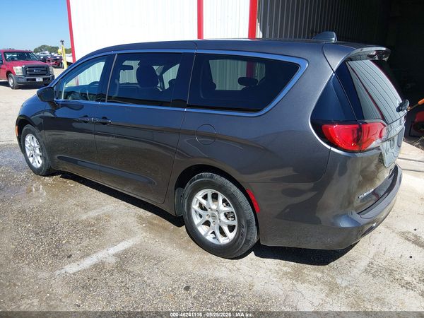 2022 CHRYSLER VOYAGER LX — I3