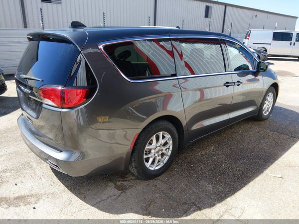 2022 CHRYSLER VOYAGER LX — I4