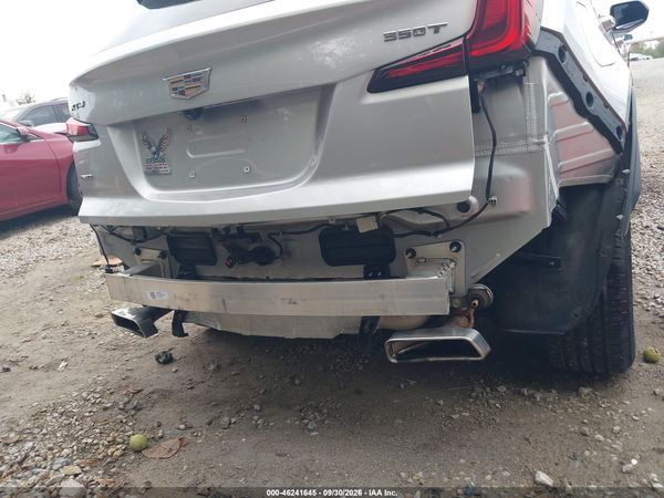 2021 CADILLAC XT4 AWD LUXURY — I154