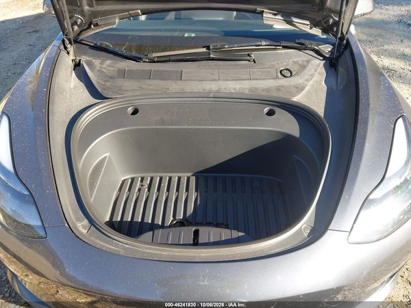 2023 TESLA MODEL 3 — I10