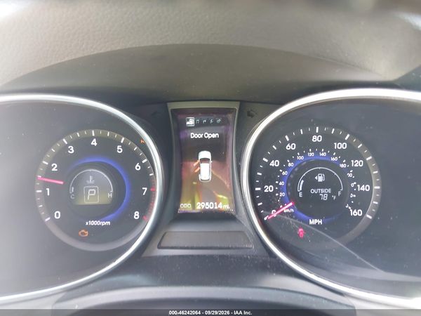 2016 HYUNDAI SANTA FE SE — I7