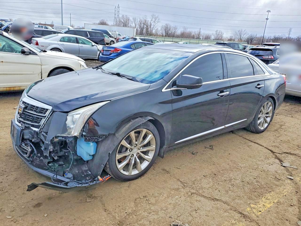 2016 CADILLAC XTS Luxury