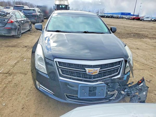 2016 CADILLAC XTS Luxury