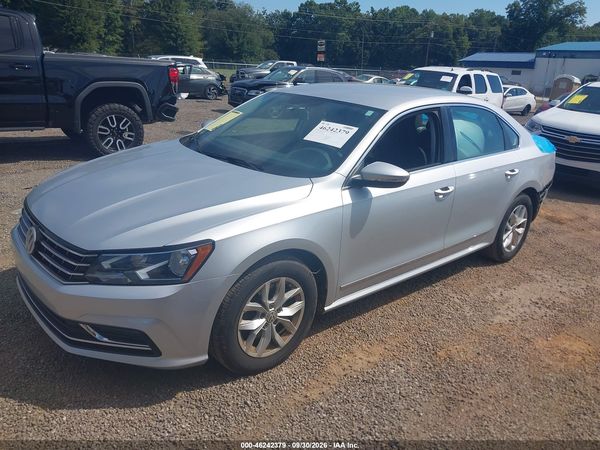 2017 VOLKSWAGEN PASSAT — I2
