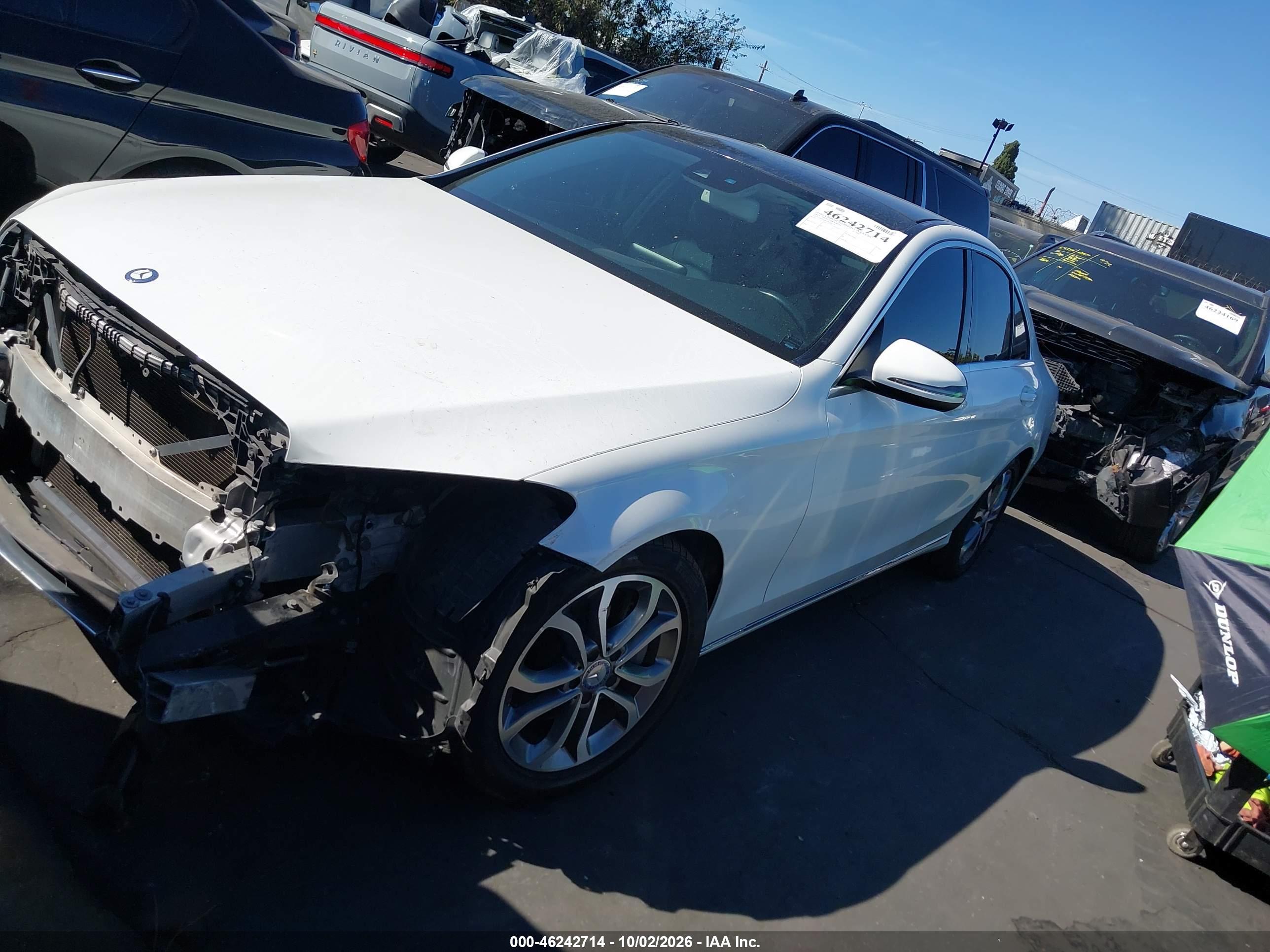 2017 MERCEDES-BENZ C 300 C300 — I2