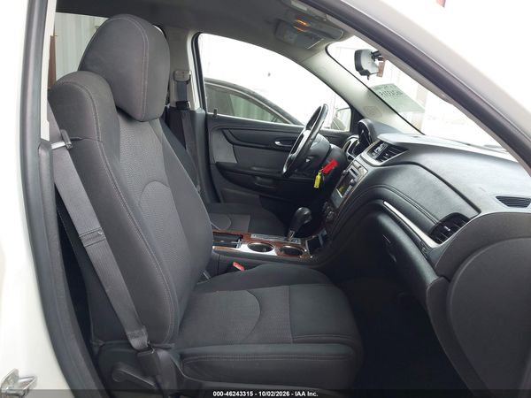 2013 CHEVROLET TRAVERSE 1LT — I5