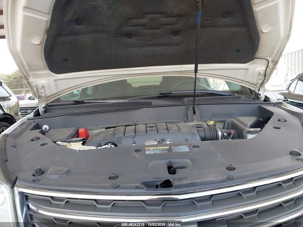 2013 CHEVROLET TRAVERSE 1LT — I10