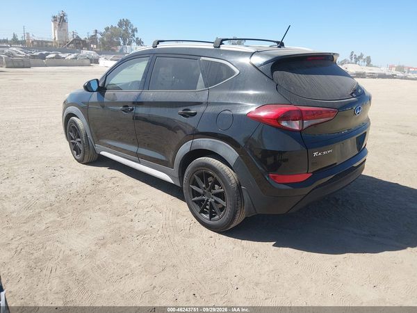 2017 HYUNDAI TUCSON SE — I3