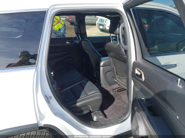 2016 JEEP GRAND CHEROKEE LIMITED — I8