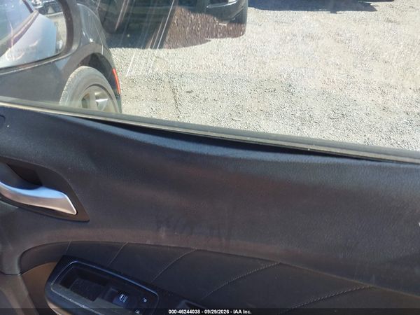 2016 DODGE CHARGER SXT — I6