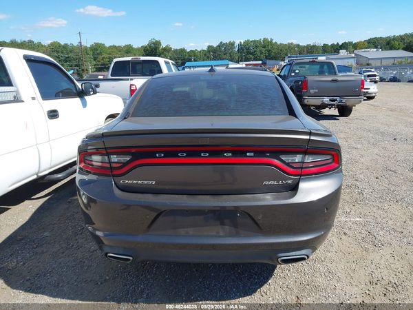 2016 DODGE CHARGER SXT — I119