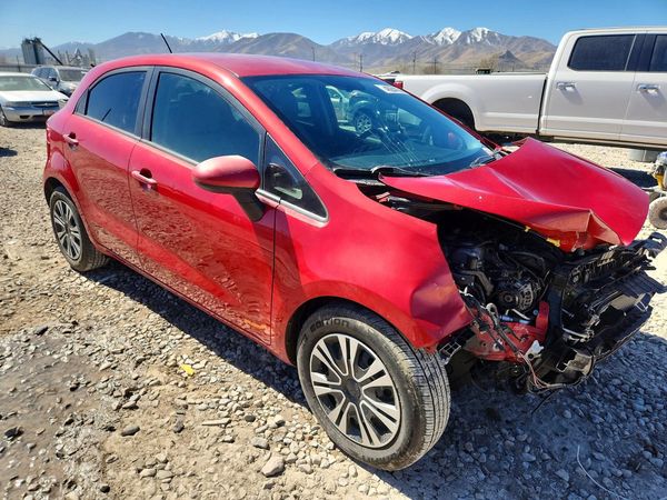 2015 KIA RIO