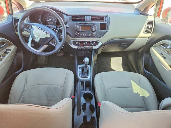 2015 KIA RIO