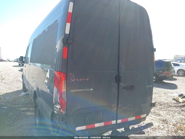 2019 MERCEDES-BENZ SPRINTER 2500 HIGH ROOF V6 — I119