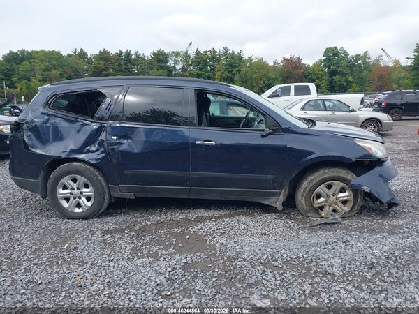2015 CHEVROLET TRAVERSE LS — I116