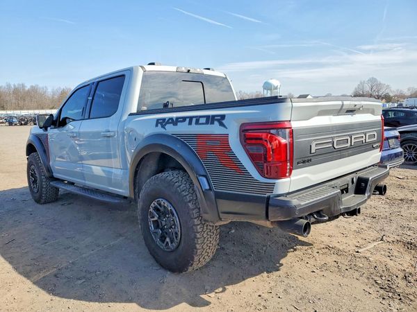 2024 FORD F150