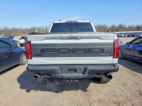 2024 FORD F150