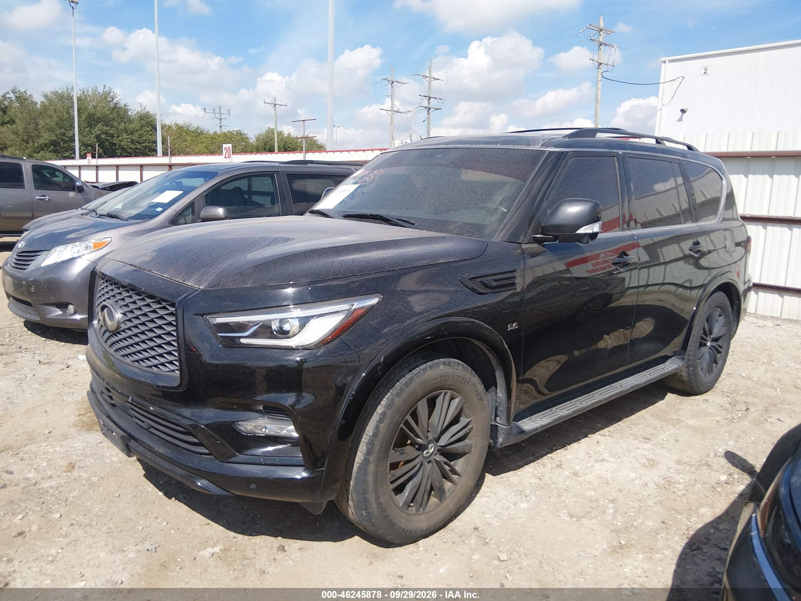 2019 INFINITI QX80 LUXE — I2