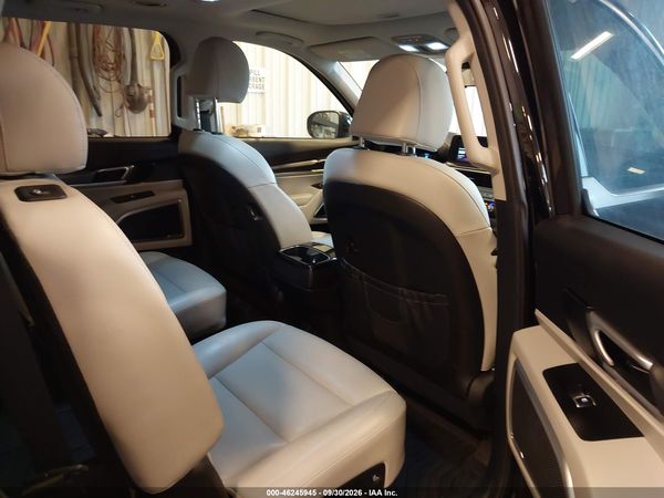 2022 KIA TELLURIDE S — I8