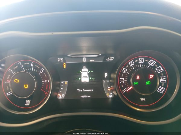 2015 DODGE CHALLENGER SXT PLUS — I7