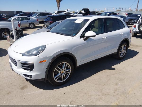 2016 PORSCHE CAYENNE — I2