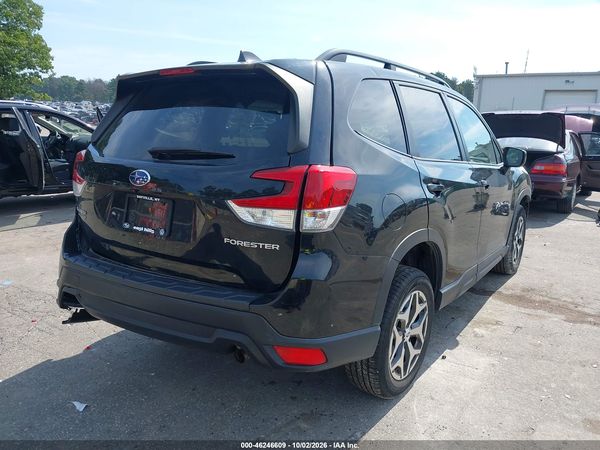 2019 SUBARU FORESTER PREMIUM — I4