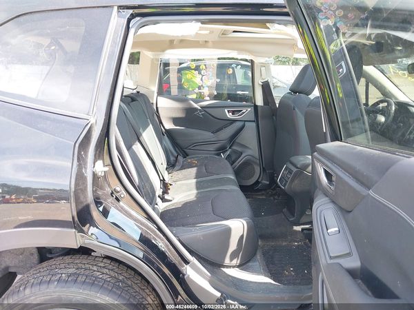 2019 SUBARU FORESTER PREMIUM — I8