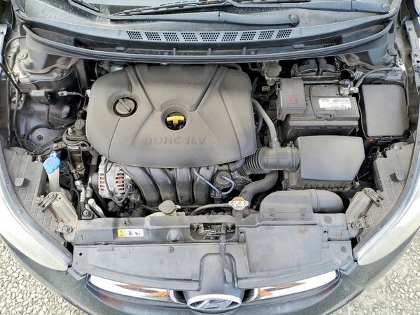 2012 HYUNDAI ELANTRA GLS(Middle grade)