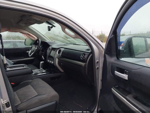 2016 TOYOTA TUNDRA SR5 5.7L V8 — I5