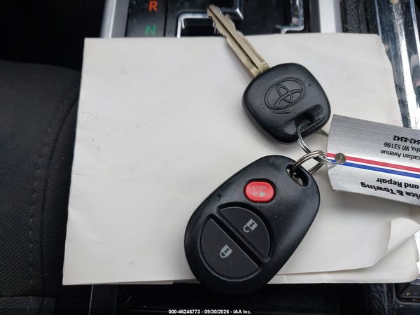 2016 TOYOTA TUNDRA SR5 5.7L V8 — I11