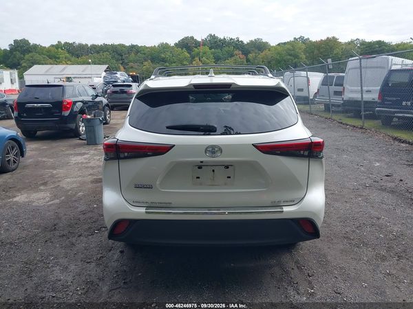 2021 TOYOTA HIGHLANDER XLE — I119