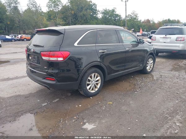 2017 KIA SORENTO 2.4L LX — I4