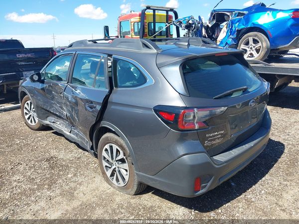 2021 SUBARU OUTBACK Base — I3
