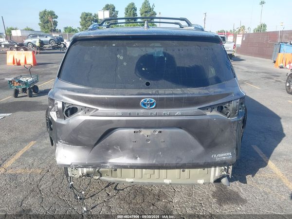 2023 TOYOTA SIENNA PLATINUM — I119