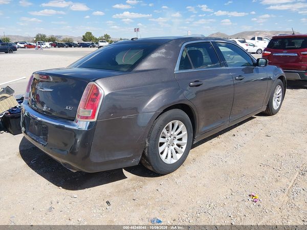 2014 CHRYSLER 300 — I4