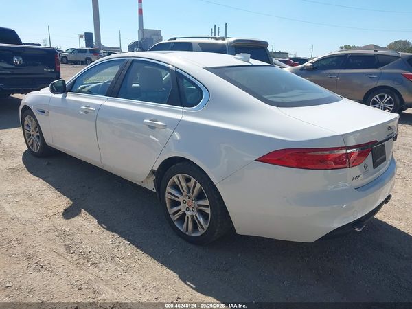 2016 JAGUAR XF 35T PREMIUM — I3