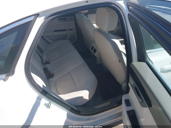2016 JAGUAR XF 35T PREMIUM — I8