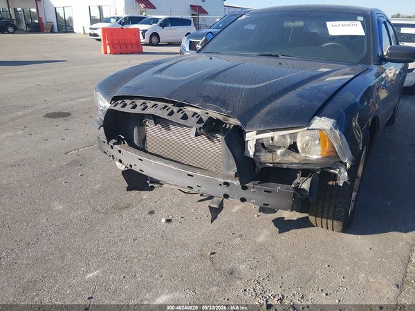 2014 DODGE CHARGER SE — I6