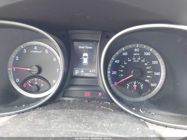 2016 HYUNDAI SANTA FE SE — I7