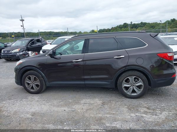 2016 HYUNDAI SANTA FE SE — I117